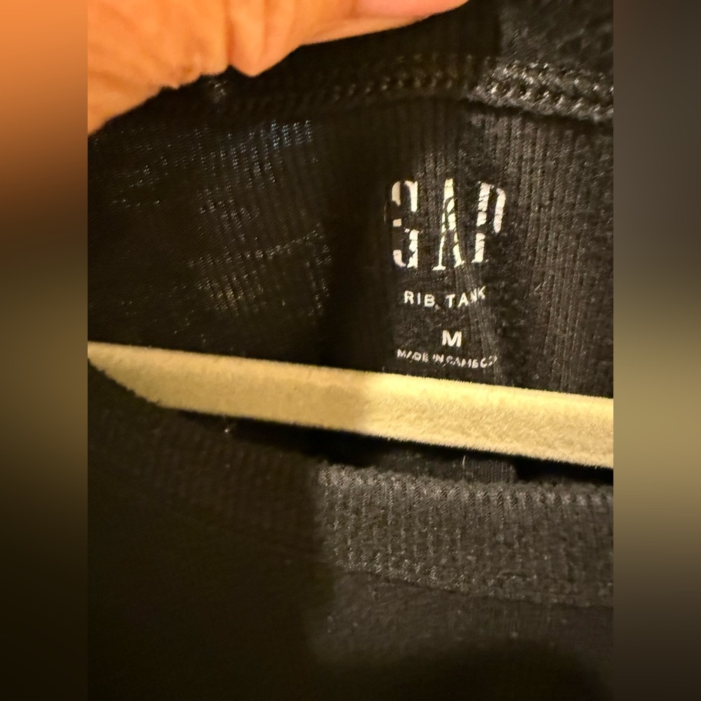 GAP Classic Black Ribbed Tank - Picture 2 of 3